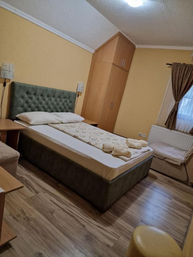 Etno Kuca Sa Konacistem Gocko Hotel Vrnjacka Banja Ngoại thất bức ảnh